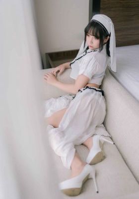 黑人精品巨大一区二区_DVD免费播放